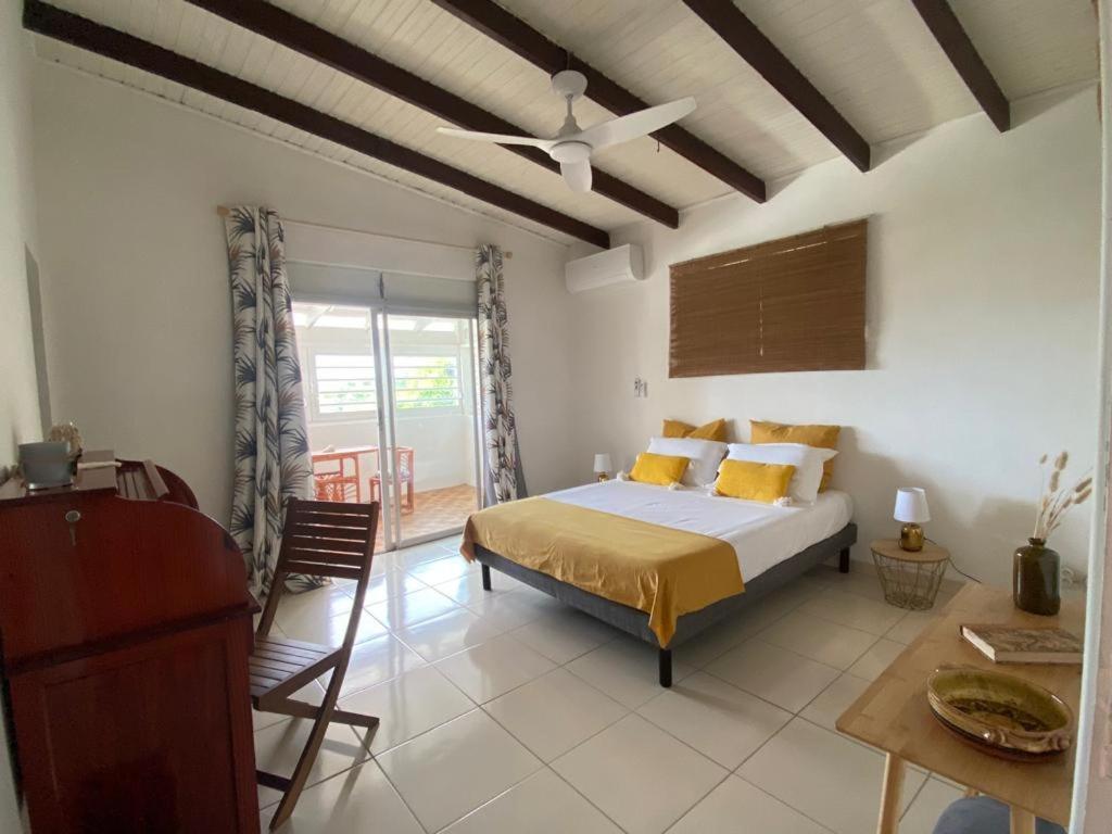 Bed and Breakfast Notre Vie La Le Robert Esterno foto