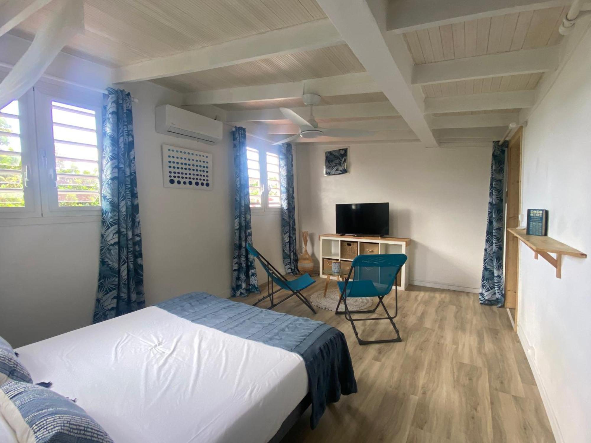 Bed and Breakfast Notre Vie La Le Robert Esterno foto